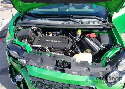 2015 Chevrolet Sonic Lt Auto z USA, uszkodzony, nr VIN 1G1JC6SH4F4150933